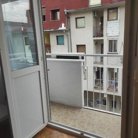 Apartman Nicolas Belgrad Exterior foto
